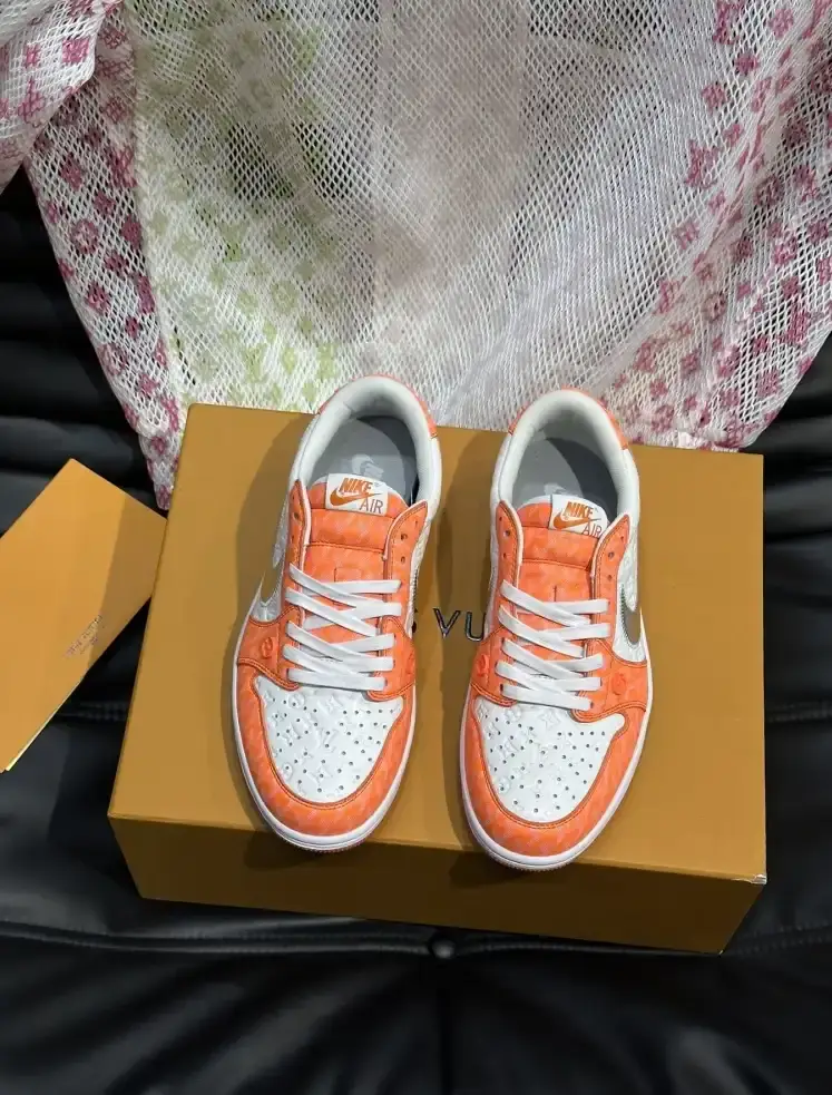 Louis Vuitton Sneakers