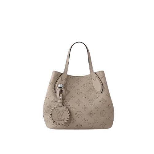 LV Louis Vuitton M21849  Blossom PM